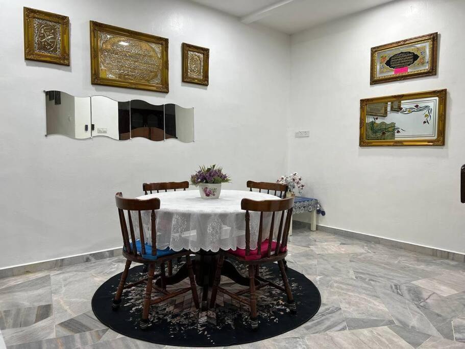 One'S Homestay Seri Manjung Ngoại thất bức ảnh